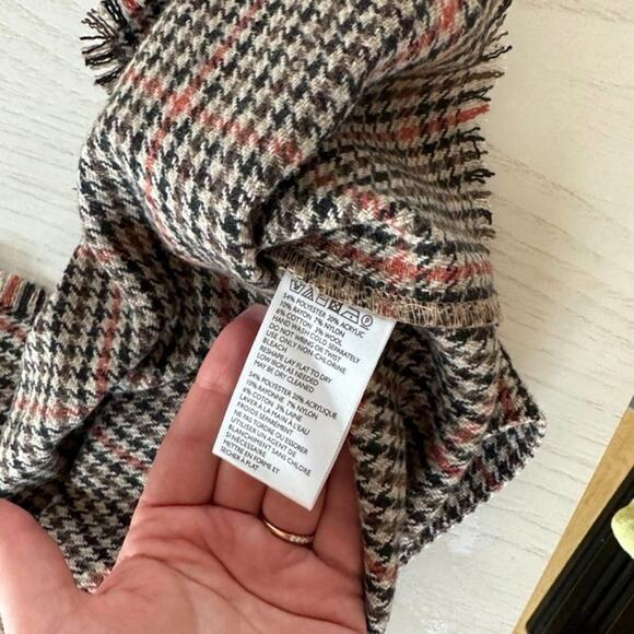 MISSING Urban Outfitters Mini Plaid Skirt - Picture 7 of 7